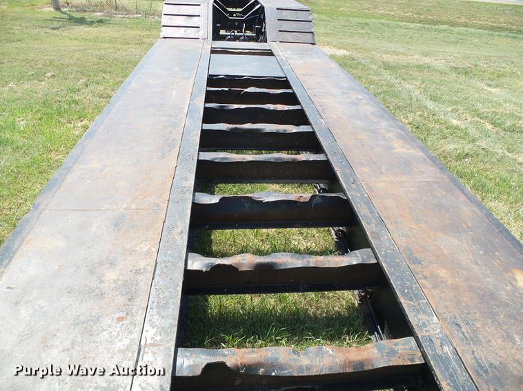 image for item DD5859 2007 Pitts LB55-24D lowboy equipment trailer