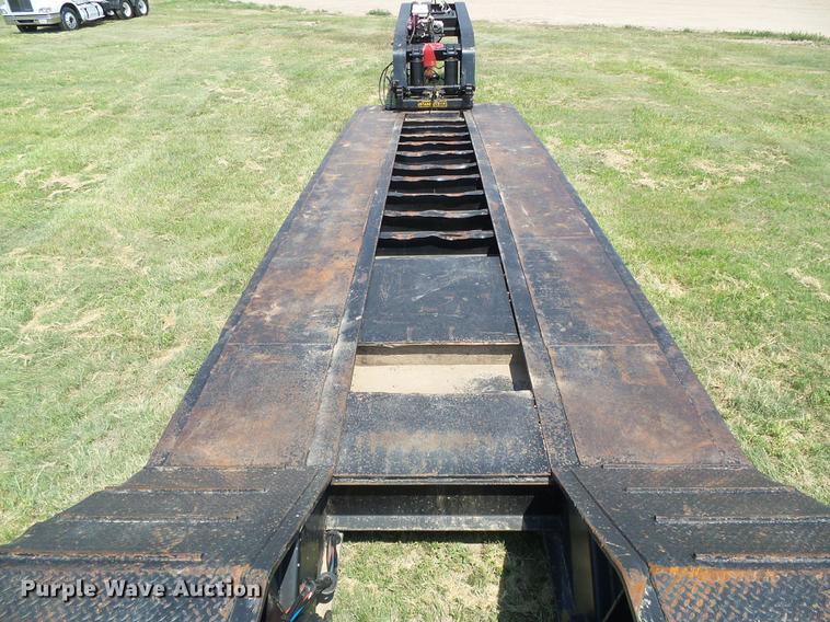 image for item DD5859 2007 Pitts LB55-24D lowboy equipment trailer