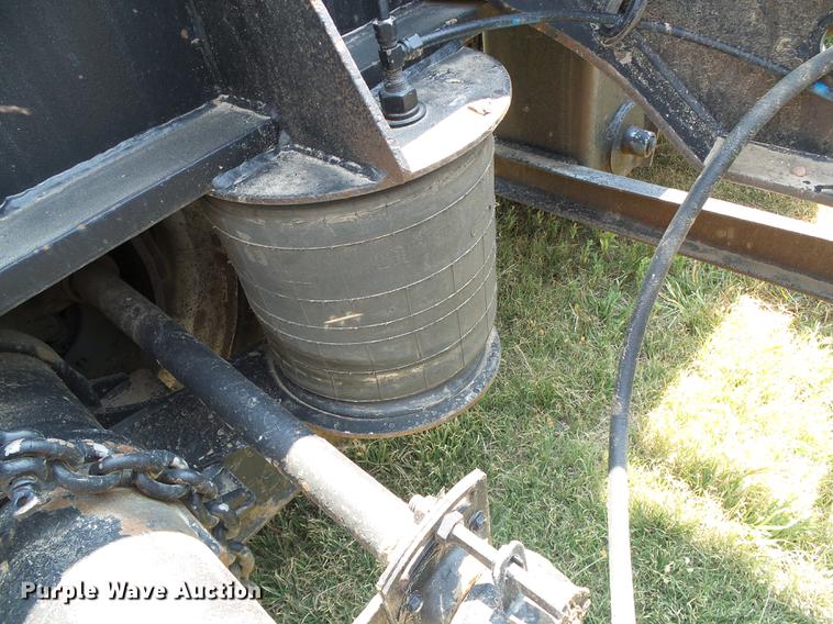 image for item DD5859 2007 Pitts LB55-24D lowboy equipment trailer