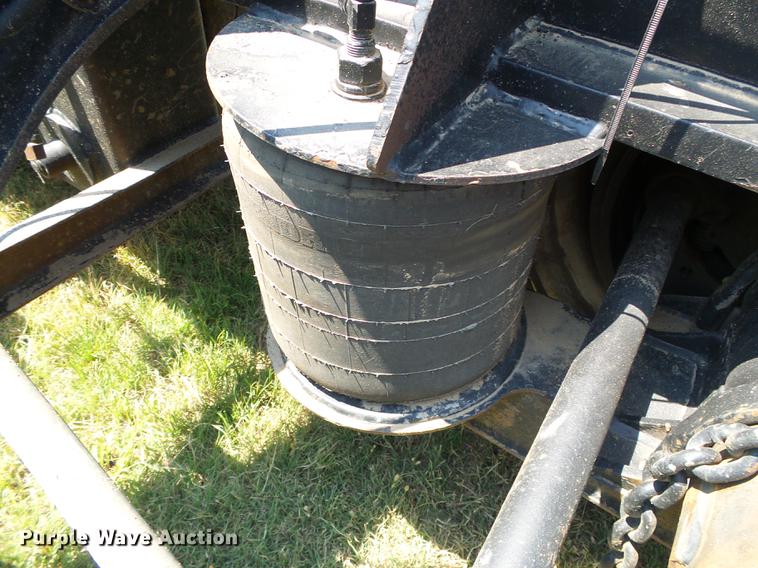 image for item DD5859 2007 Pitts LB55-24D lowboy equipment trailer