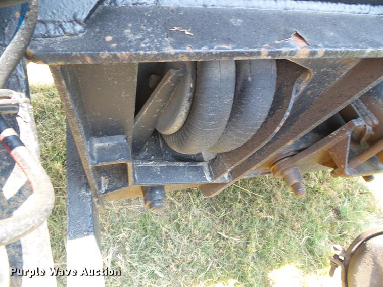 image for item DD5859 2007 Pitts LB55-24D lowboy equipment trailer