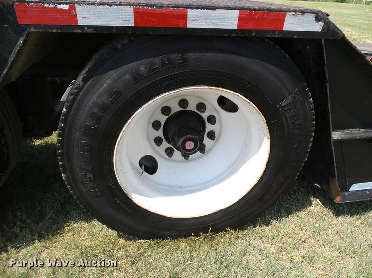 image for item DD5859 2007 Pitts LB55-24D lowboy equipment trailer