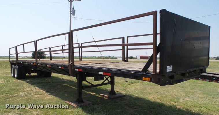image for item DD5860 1987 Trailmobile flatbed trailer