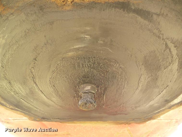 image for item DD5861 2001 Clark CDDLR-2001 lowboy equipment trailer