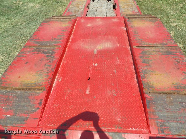 image for item DD5861 2001 Clark CDDLR-2001 lowboy equipment trailer
