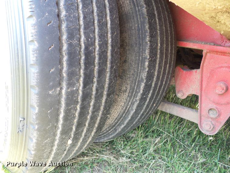 image for item DD5861 2001 Clark CDDLR-2001 lowboy equipment trailer