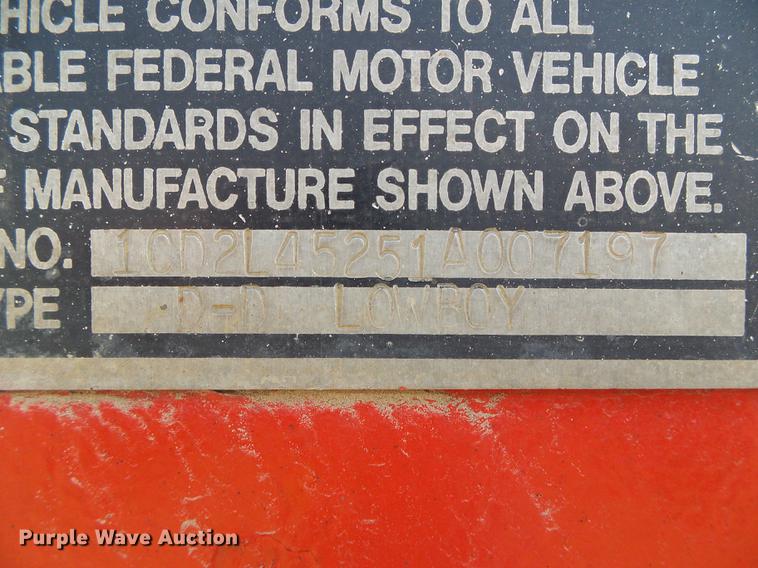 image for item DD5861 2001 Clark CDDLR-2001 lowboy equipment trailer