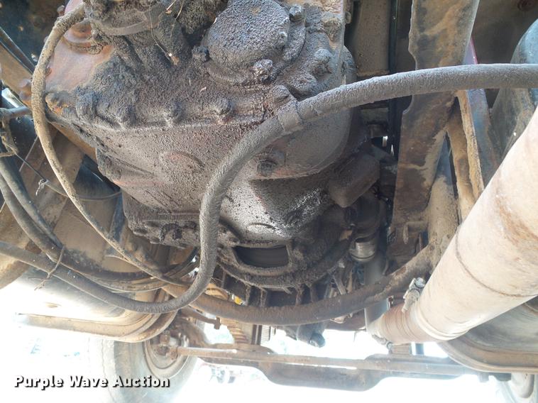 image for item DD5864 1967 International D2000 Fleet Star semi truck