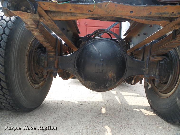 image for item DD5864 1967 International D2000 Fleet Star semi truck