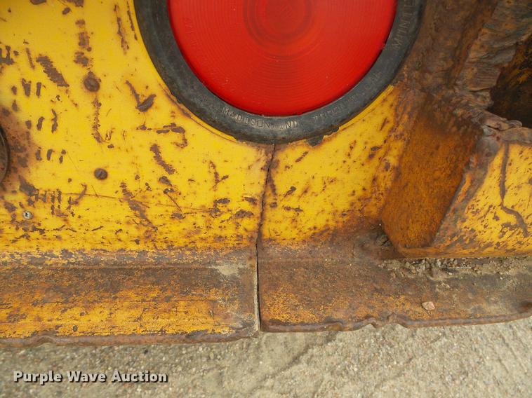 image for item DD5866 1973 Hyster C25TA equipment trailer