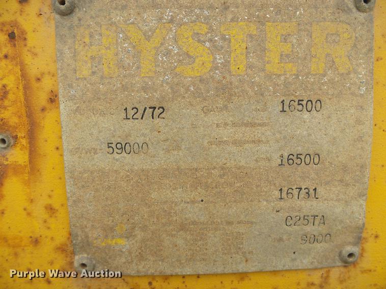 image for item DD5866 1973 Hyster C25TA equipment trailer