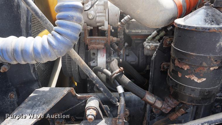 image for item DD6418 2000 Kenworth T2000 semi truck