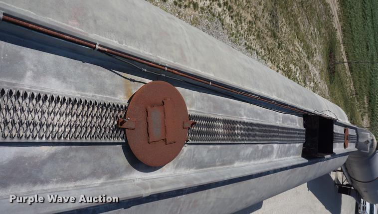 image for item DD7876 1964 Moser tank trailer