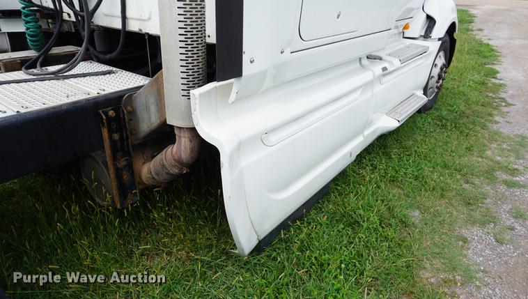 image for item DD7909 2009 International ProStar Premium semi truck