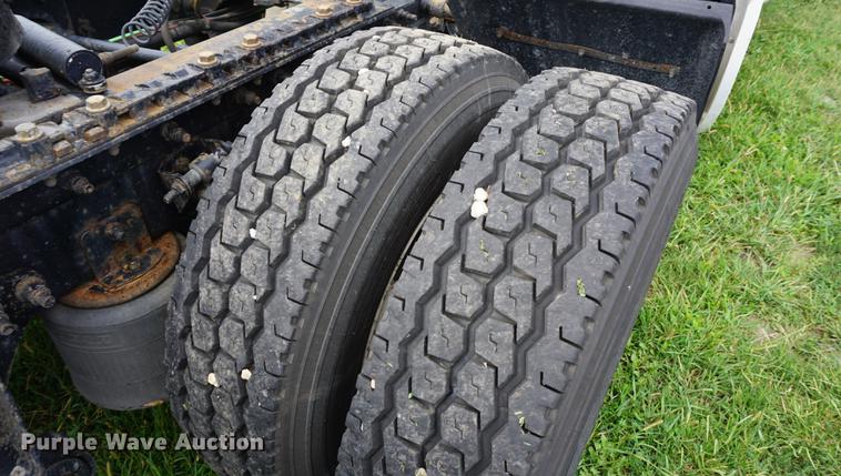 image for item DD7909 2009 International ProStar Premium semi truck