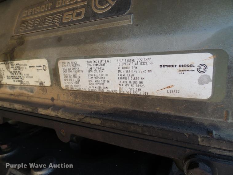 image for item DE5187 1994 Freightliner FLB semi truck