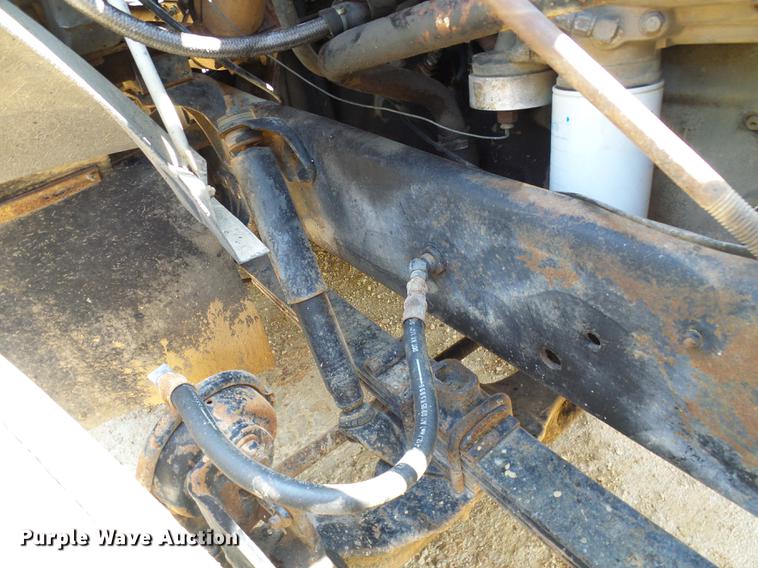 image for item DE5188 1988 International 8300 semi truck