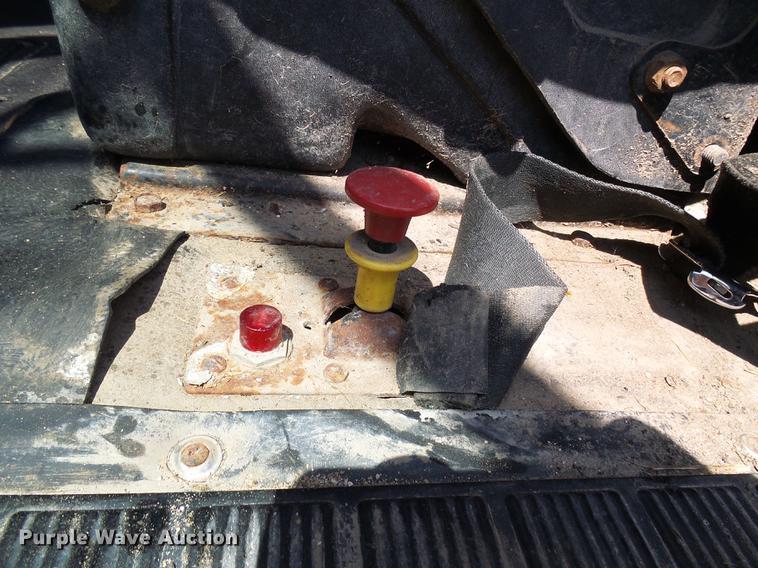 image for item DE5188 1988 International 8300 semi truck