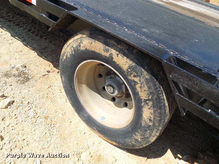 image for item DE5190 2003 Doonan 482DB14B equipment trailer