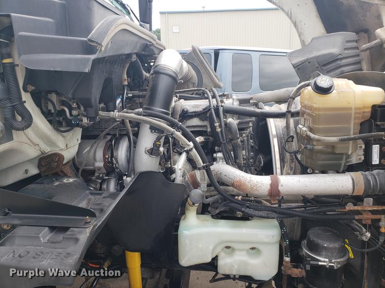 image for item DF2436 2012 International ProStar semi truck