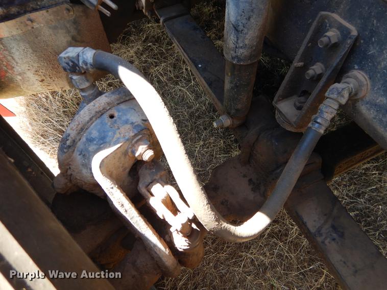 image for item EI9009 1995 International 9200 semi truck