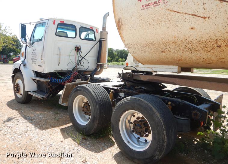 image for item EK9598 2003 Sterling semi truck