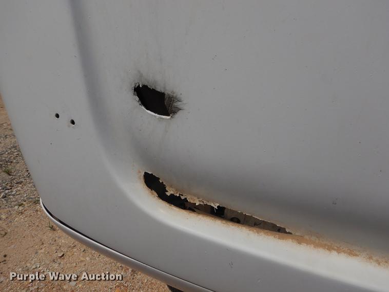 image for item EK9598 2003 Sterling semi truck