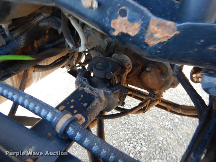 image for item EK9739 2002 Mack semi truck