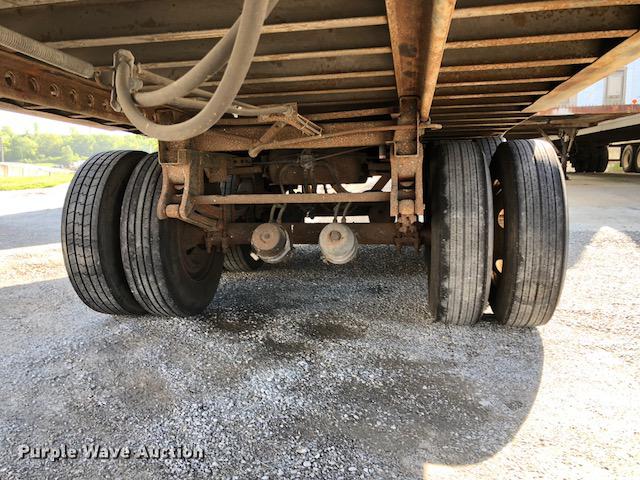 image for item G1309 1993 Wabash dry van trailer