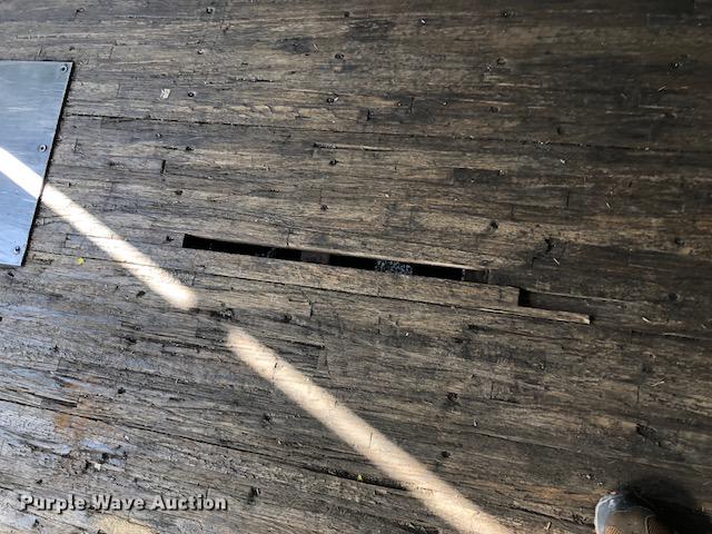 image for item G1309 1993 Wabash dry van trailer