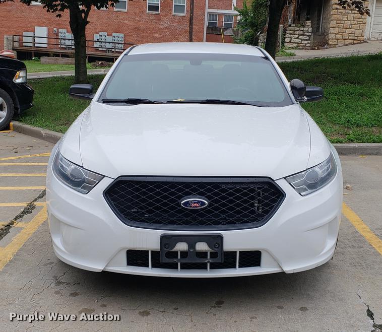 image for item BW9231 2015 Ford Taurus Police Interceptor