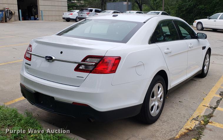 image for item BW9231 2015 Ford Taurus Police Interceptor