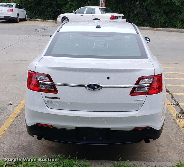 image for item BW9231 2015 Ford Taurus Police Interceptor