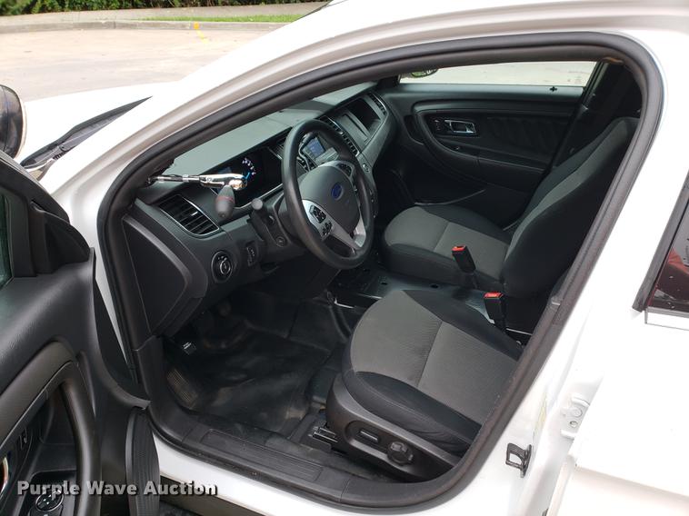 image for item BW9231 2015 Ford Taurus Police Interceptor