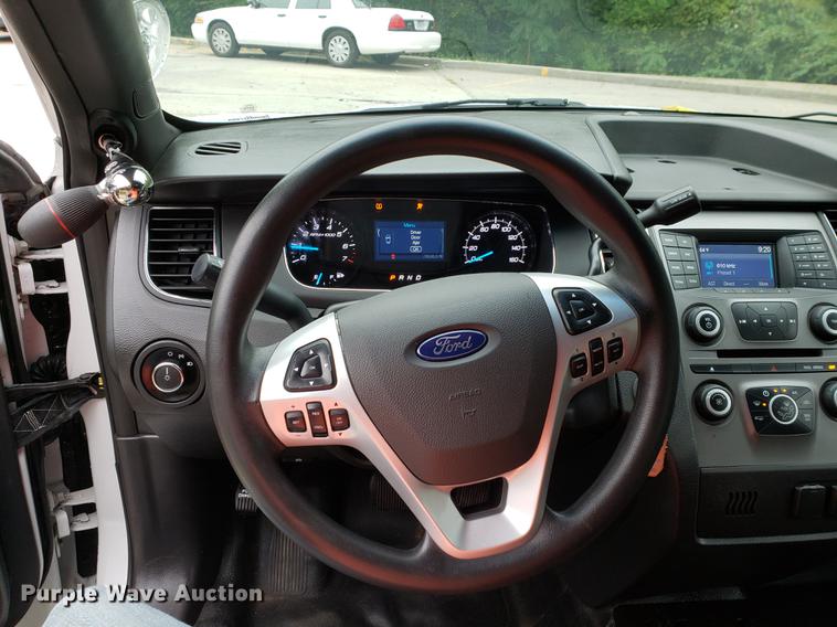 image for item BW9231 2015 Ford Taurus Police Interceptor