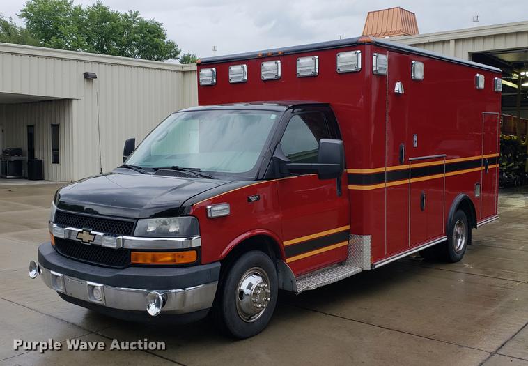 image for item BW9241 2010 Chevrolet Express G4500 ambulance