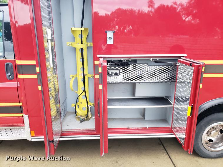 image for item BW9241 2010 Chevrolet Express G4500 ambulance