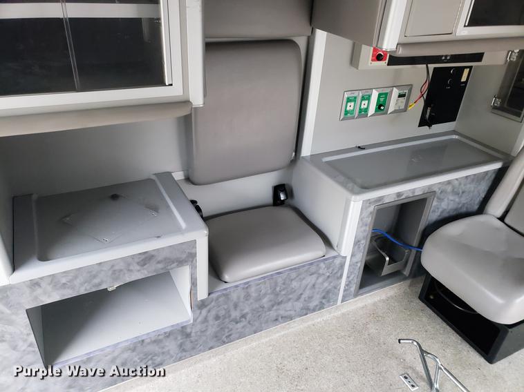 image for item BW9241 2010 Chevrolet Express G4500 ambulance