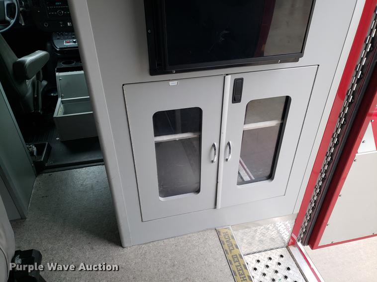 image for item BW9241 2010 Chevrolet Express G4500 ambulance