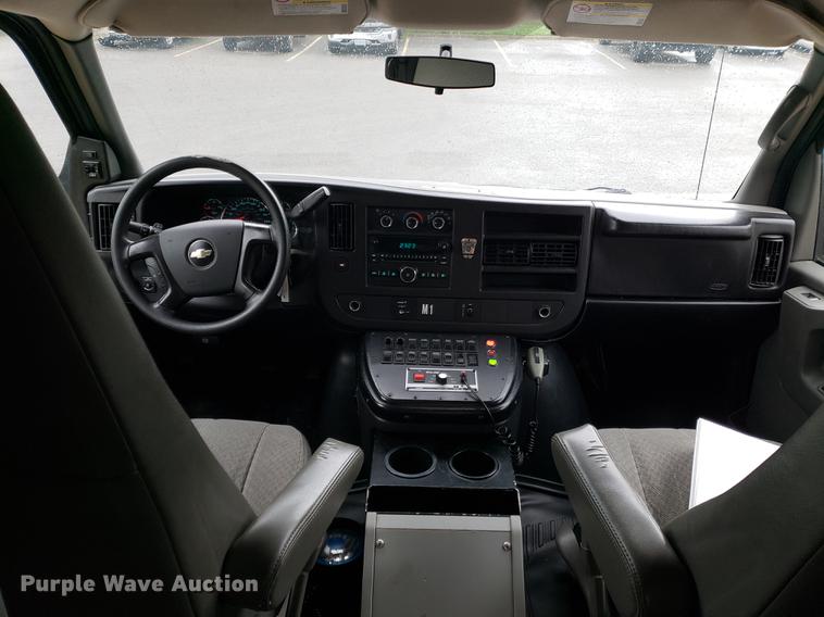 image for item BW9241 2010 Chevrolet Express G4500 ambulance