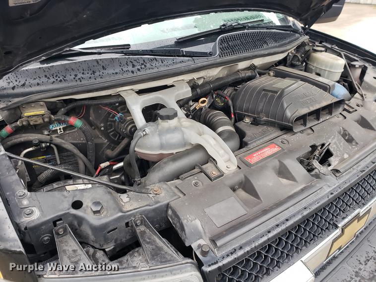 image for item BW9241 2010 Chevrolet Express G4500 ambulance