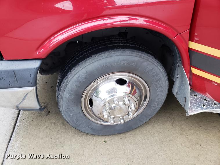 image for item BW9241 2010 Chevrolet Express G4500 ambulance