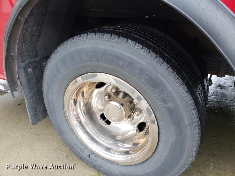 image for item BW9241 2010 Chevrolet Express G4500 ambulance