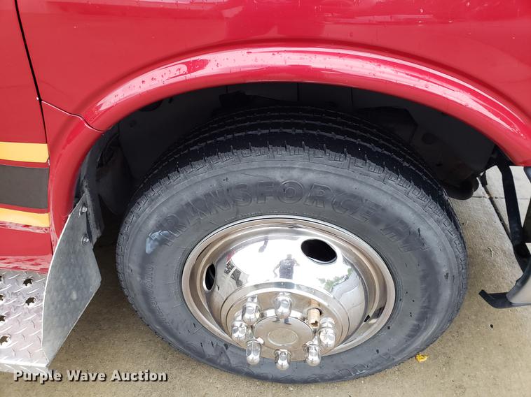 image for item BW9241 2010 Chevrolet Express G4500 ambulance