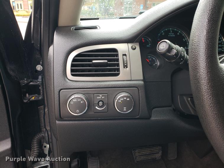 image for item BW9242 2011 Chevrolet Tahoe Police SUV