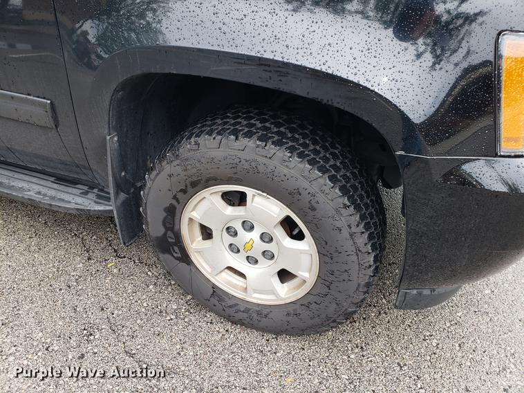 image for item BW9242 2011 Chevrolet Tahoe Police SUV