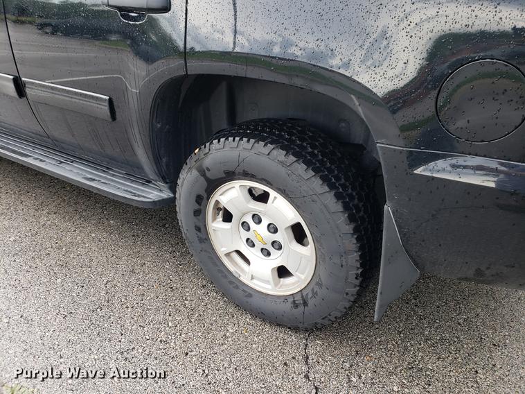 image for item BW9242 2011 Chevrolet Tahoe Police SUV