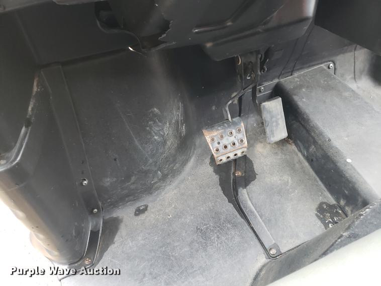 image for item BW9245 2011 Bobcat 3400 utility vehicle