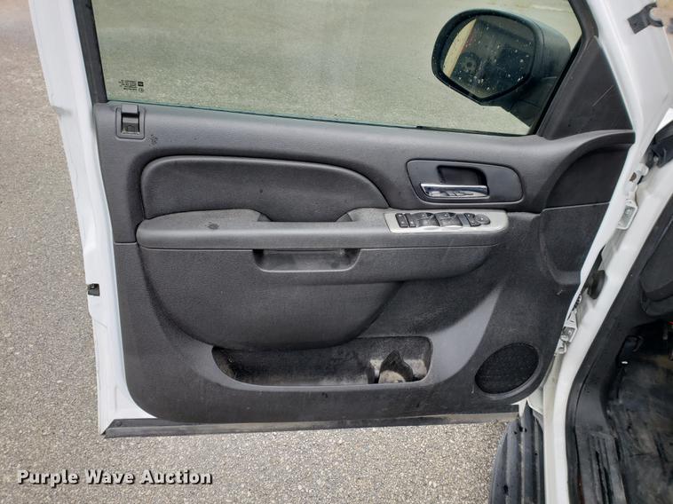 image for item BW9246 2011 Chevrolet Tahoe Police SUV