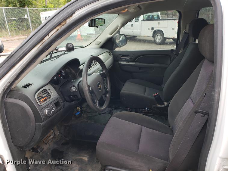 image for item BW9246 2011 Chevrolet Tahoe Police SUV